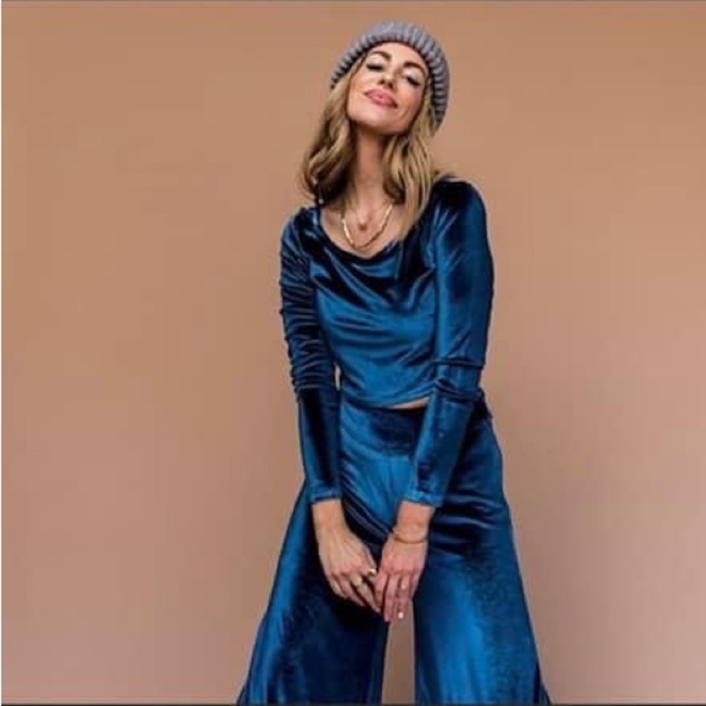 NWOT Dressed in LALA Aqua Velour Set